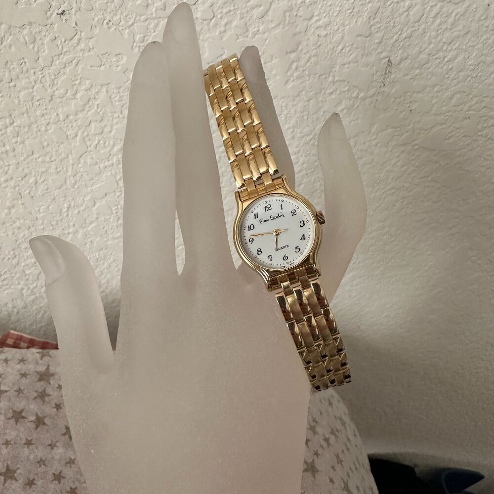 NEW Vintage Lady's Gold Tone Watch